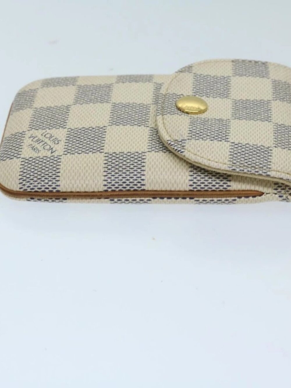 LOUIS VUITTON Damier Azur Etui Telephonne MM Cell Phone Case - Picture 4 of 16